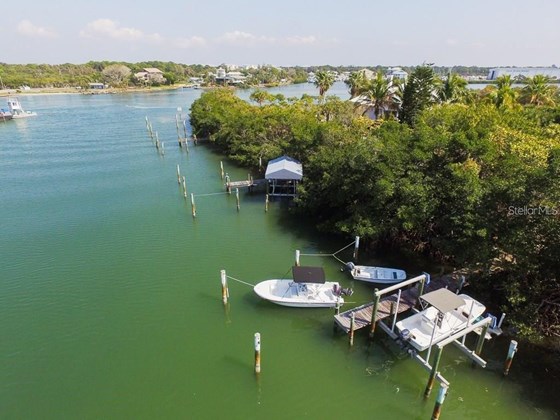deep water dockage - Single Family Home for sale at 3 Pointe Way, Placida, FL 33946 - MLS Number is D6122061