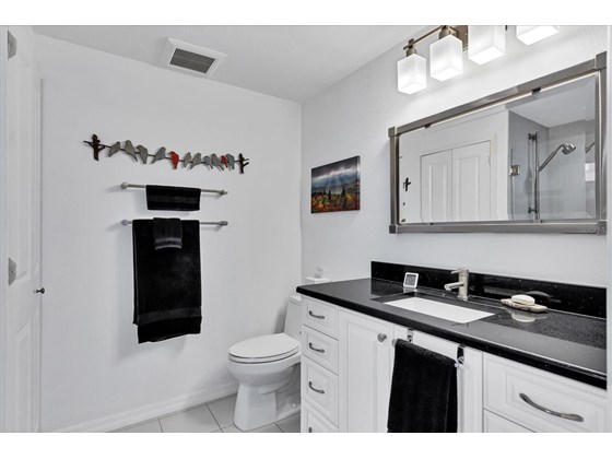 Bathroom #2 updated. - Condo for sale at 1255 N Gulfstream Ave #503, Sarasota, FL 34236 - MLS Number is A4519355