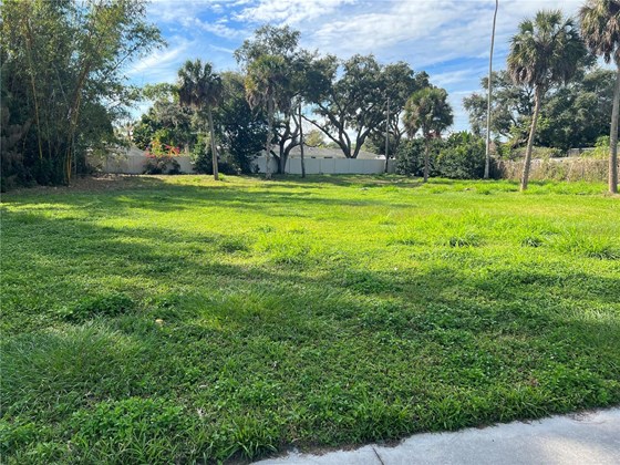 Vacant Land for sale at 7332 & 7336 Phillips St, Sarasota, FL 34243 - MLS Number is A4521671